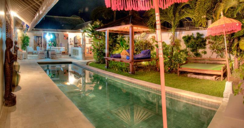 Coco Poco Villa Seminyak 客房 照片