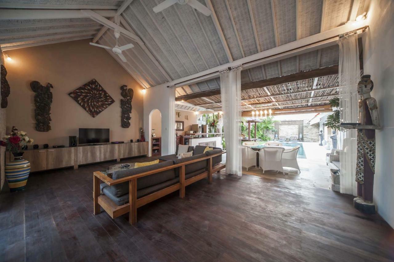 Coco Poco Villa Seminyak 外观 照片